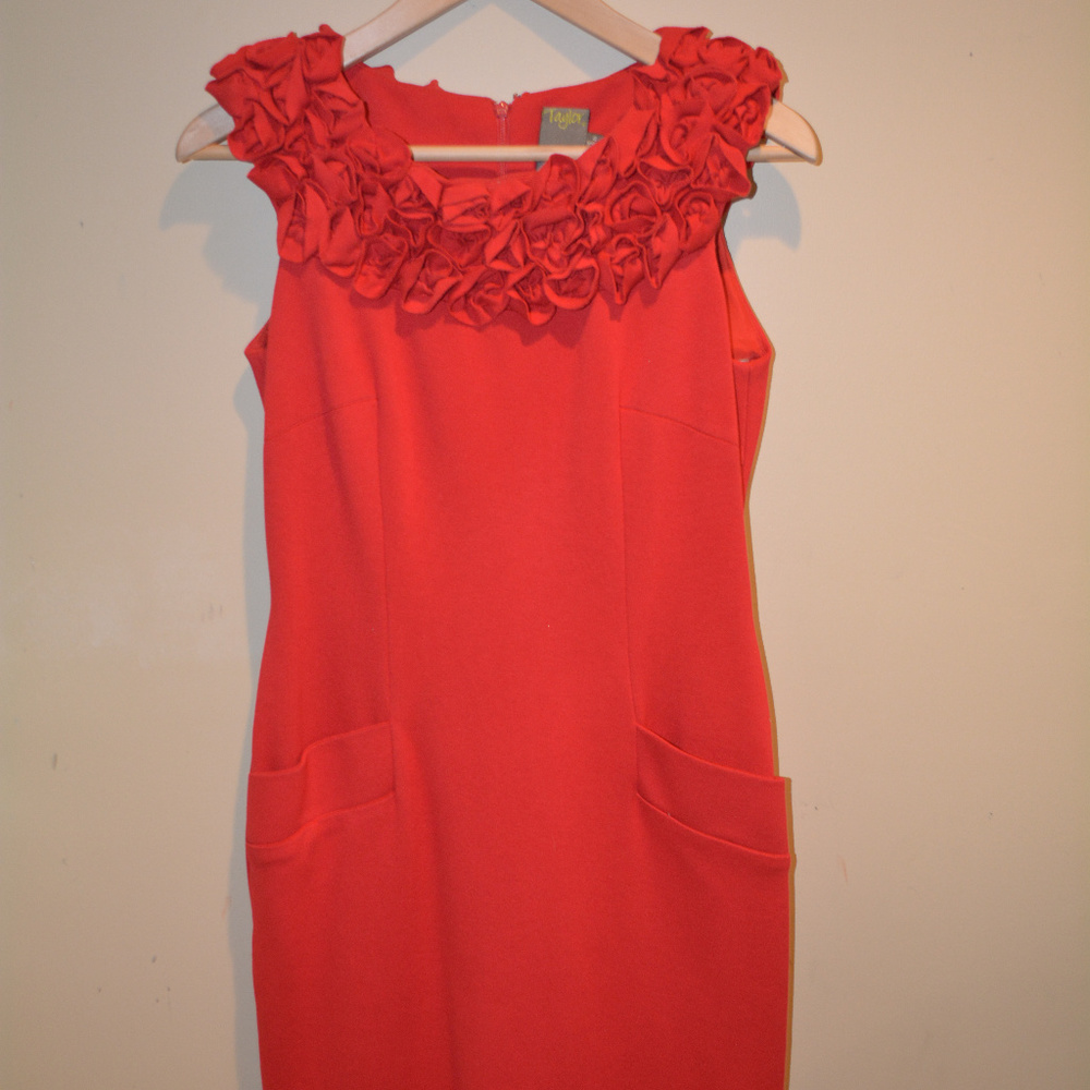 Red Sleeveless Dress